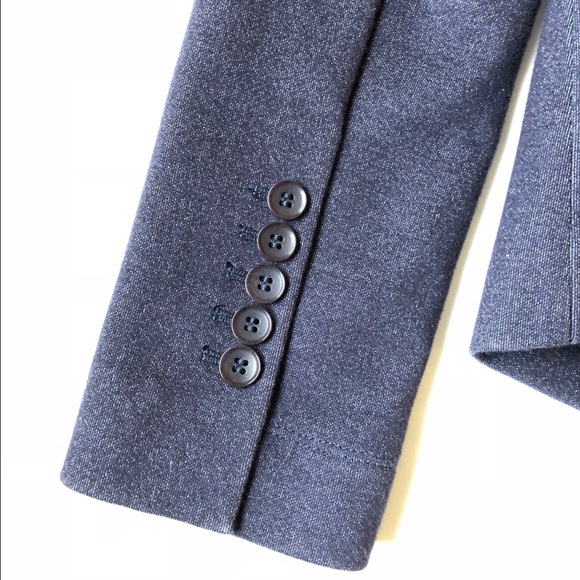 Stylish Blue BCBG blazer. Like new! - Picture 6 of 6